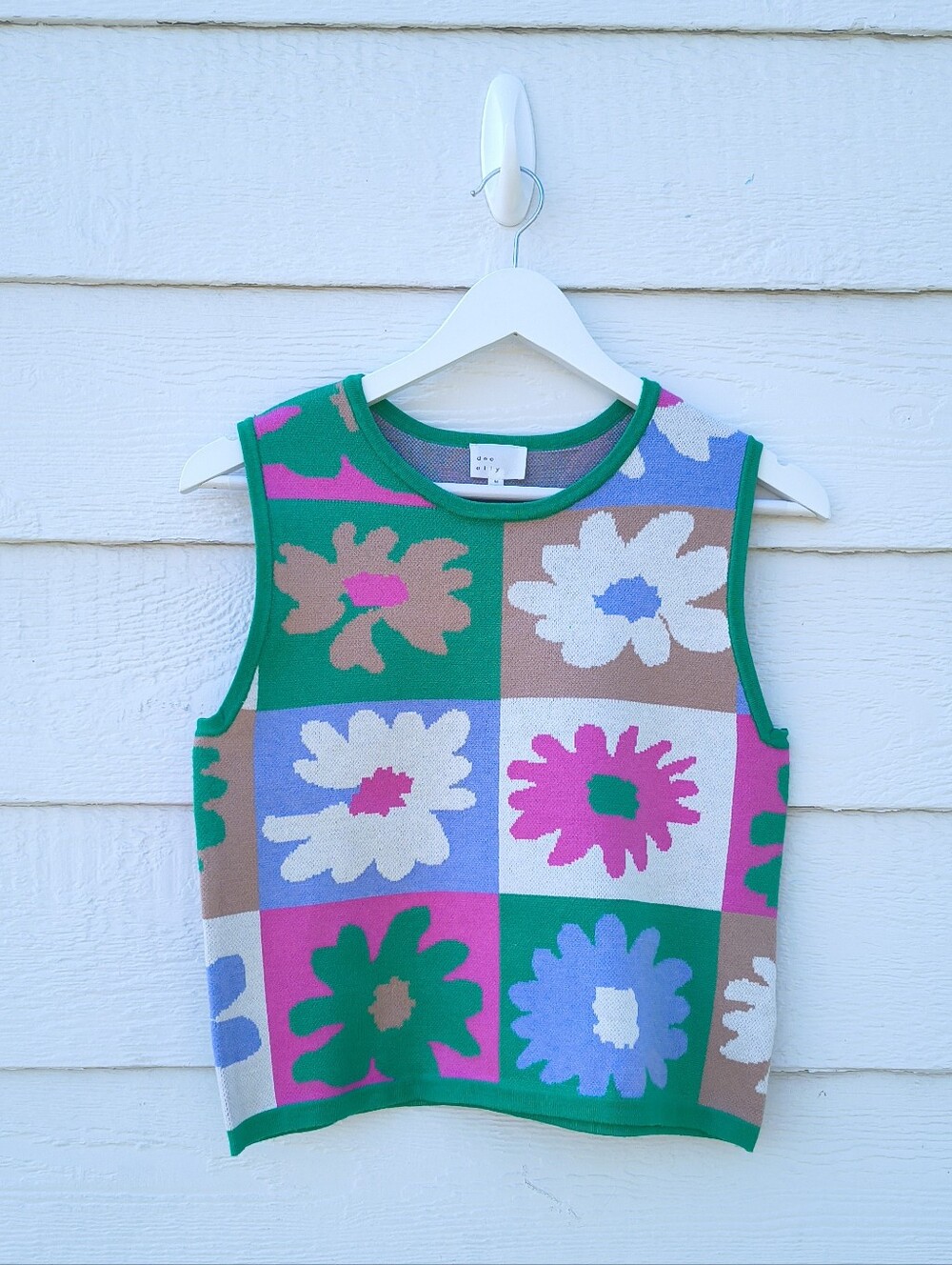 Retro Floral Knit Sweater Vest